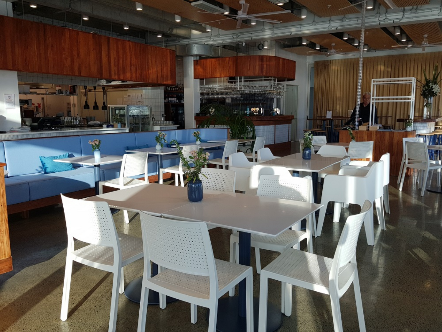royal akarana yacht club cafe